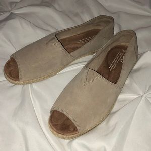 Open Toed Toms Suede Shoes